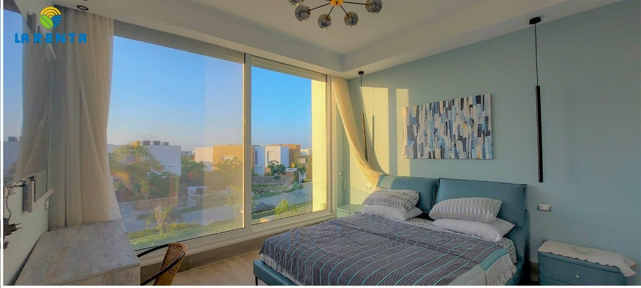 Renzo -   Villa stand alone Sea shell 4th row from beach for rent