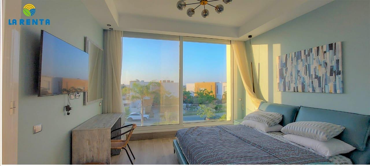 Renzo -   Villa stand alone Sea shell 4th row from beach for rent