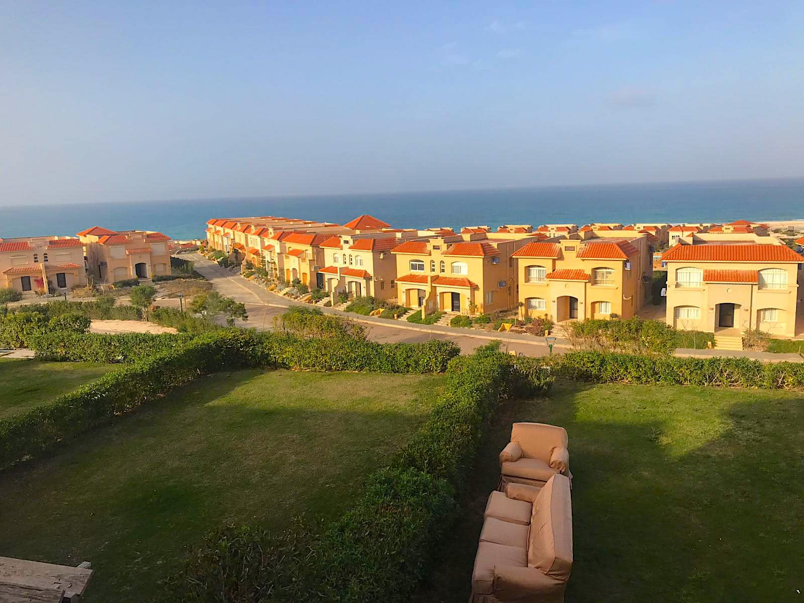  - رنزو Twin house for rent in Telal North coast