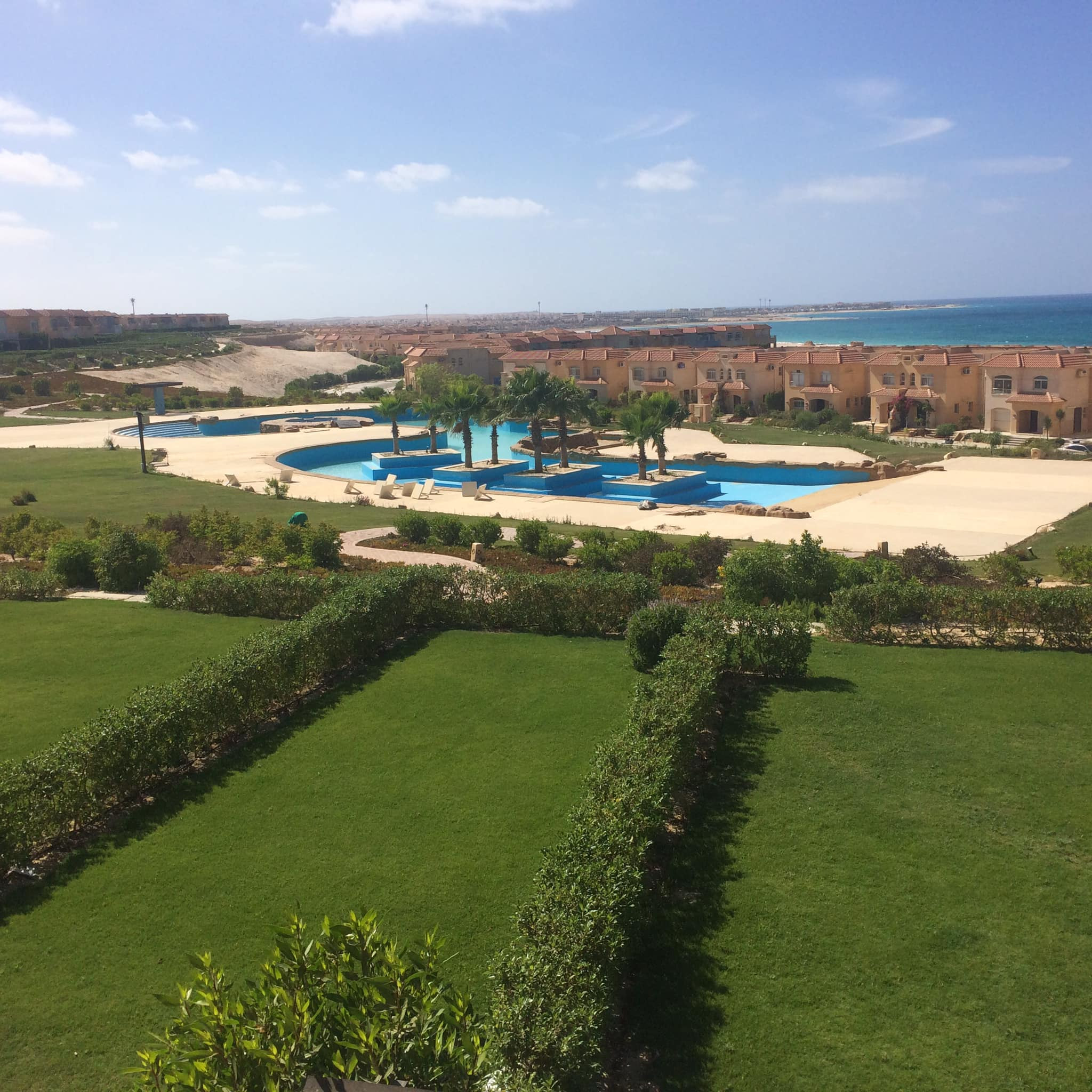 Renzo -   rent in Telal Sahel Duplex with garden