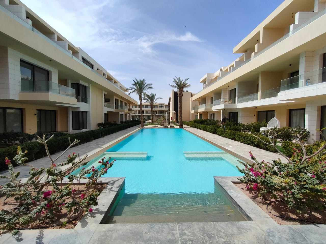 Renzo -   chalet one bedroom in G cribs overlooking one two pools