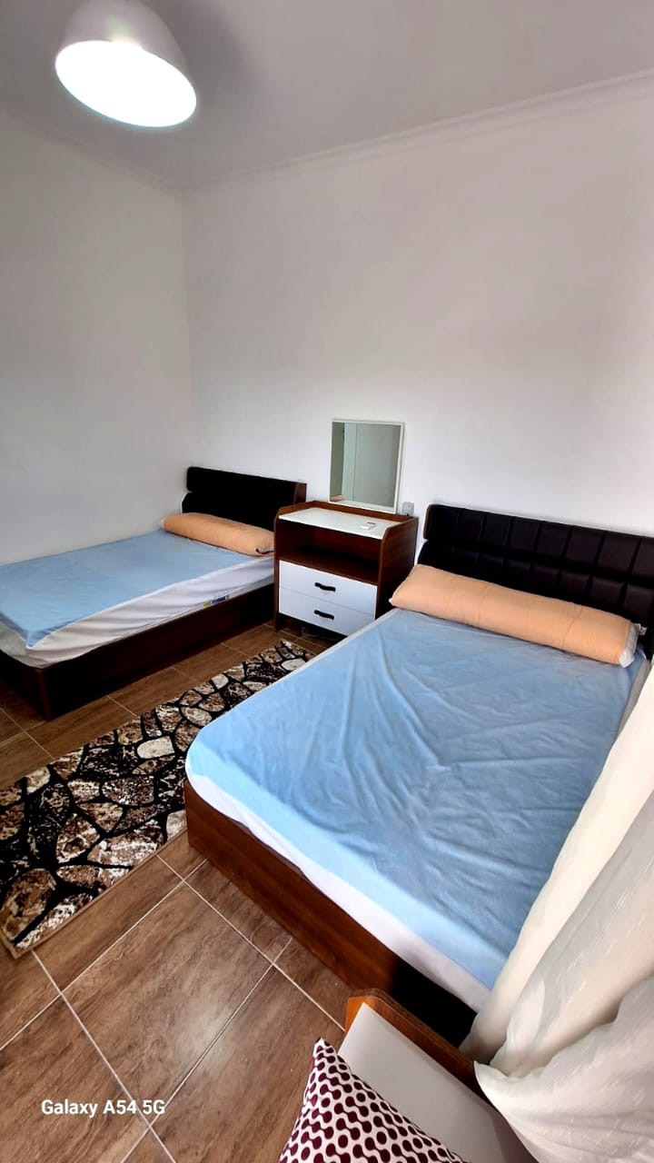 Renzo -   Flat villa for rent in Amwaj