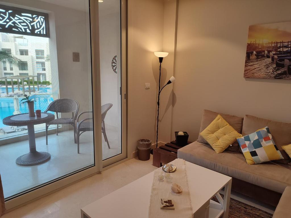 Renzo -   Property 267