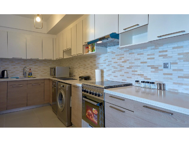 Renzo -   Premier Chalet in Marassi marina first hand