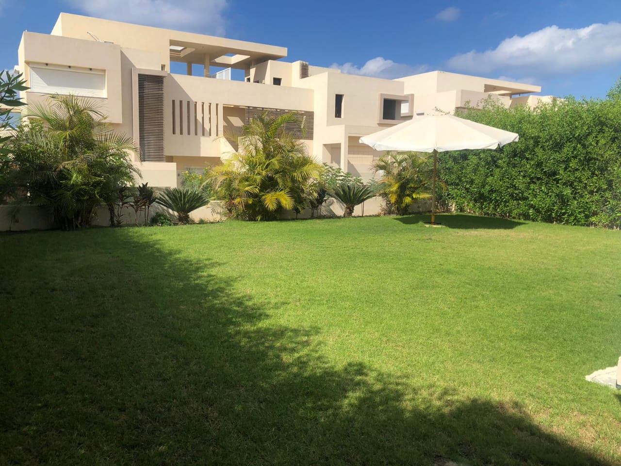 Premier Chalet for rent in Hacienda White