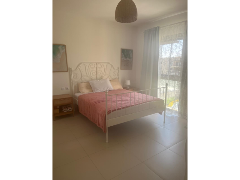 Renzo -   Chalet in Marassi Marina, close to clubhouse