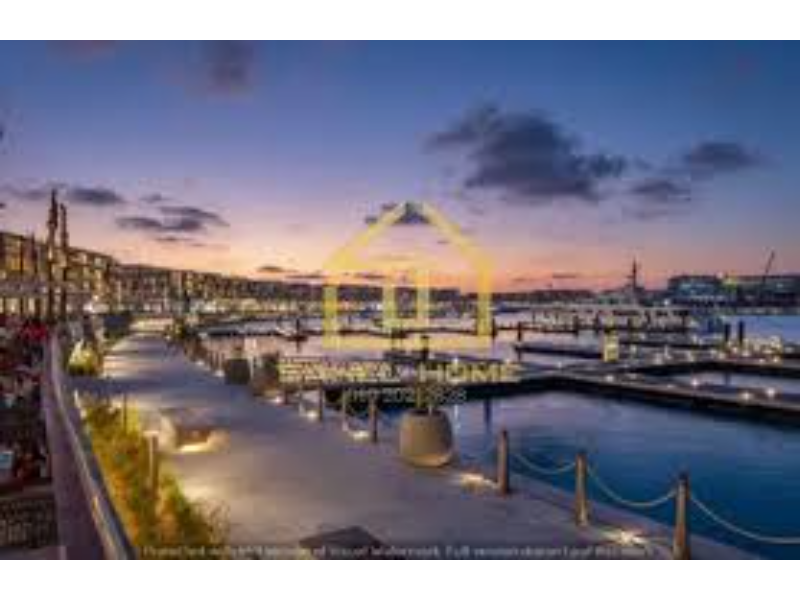 Renzo -   Chalet in Marassi Marina, close to clubhouse