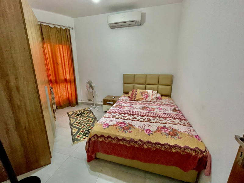 Renzo -   Prime location penthouse chalet on pool in Amwaj