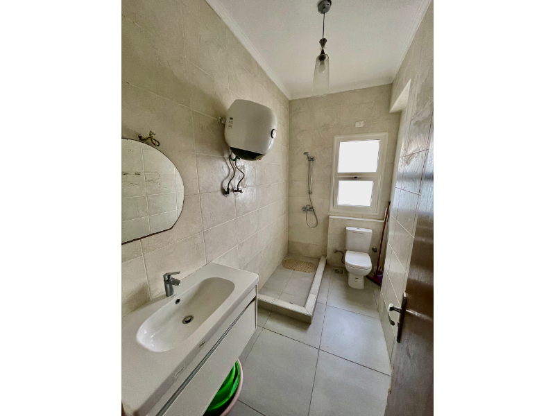 Renzo -   Prime location penthouse chalet on pool in Amwaj