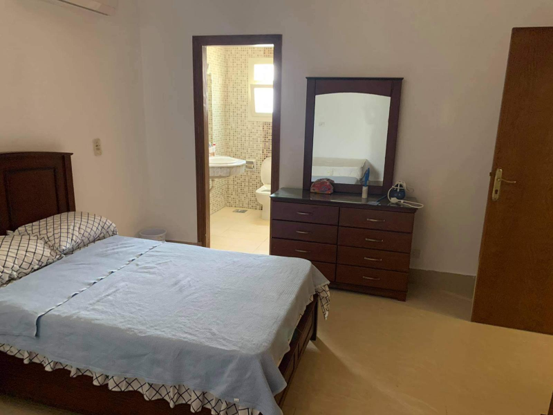  - رنزو A distinctive villa In Ghazala bay with a private garden for rent