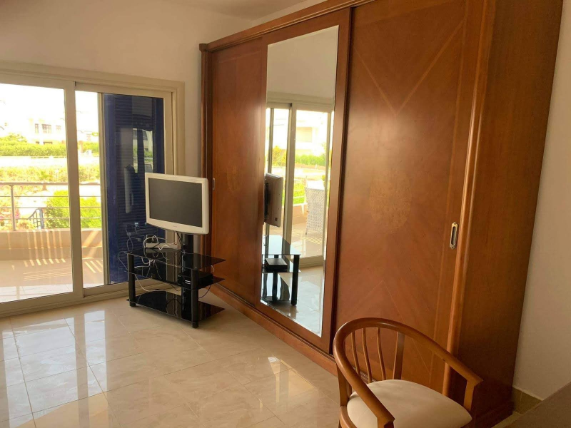  - رنزو A distinctive villa In Ghazala bay with a private garden for rent