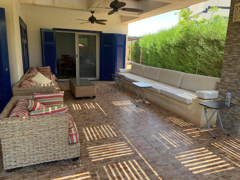  - رنزو A distinctive villa In Ghazala bay with a private garden for rent