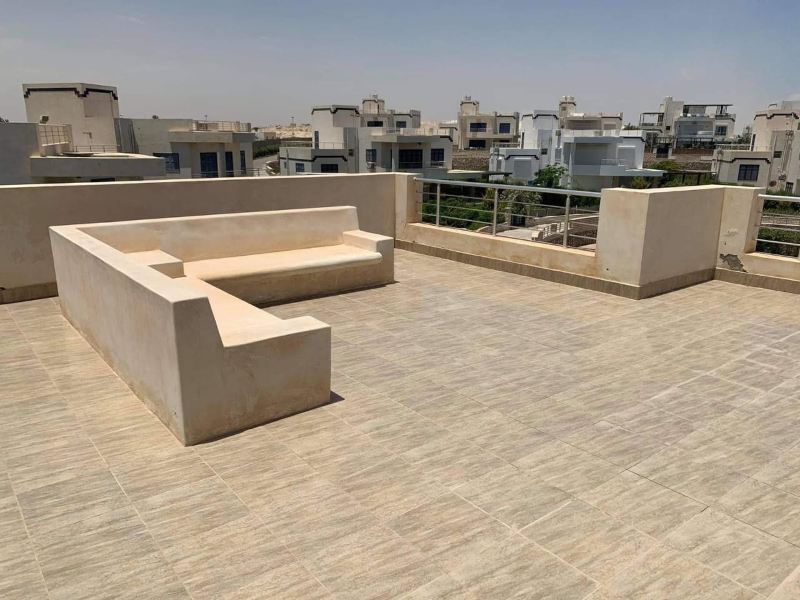  - رنزو A distinctive villa In Ghazala bay with a private garden for rent