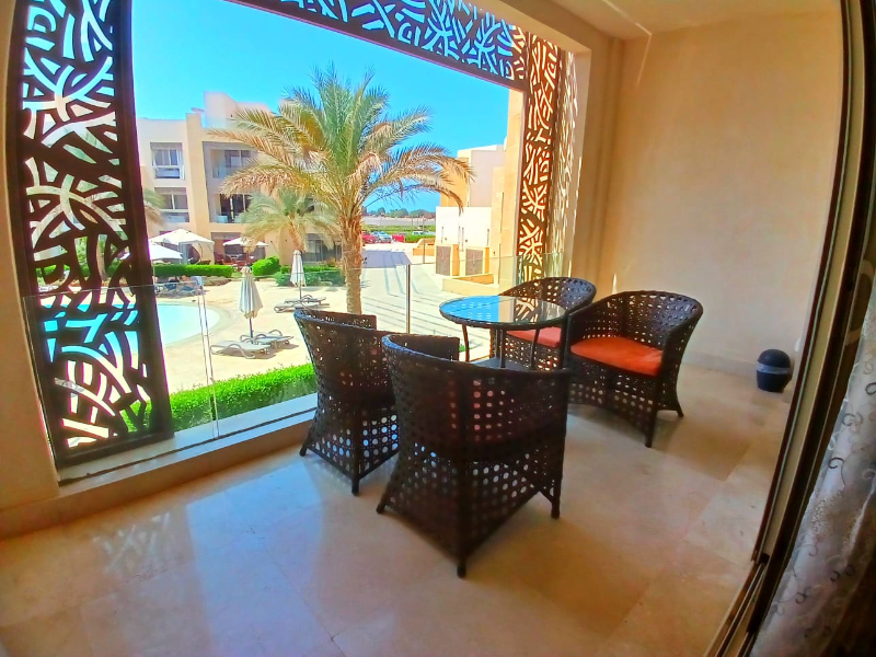 Renzo -   شاليه للايجار في مانجروفيي الجونة