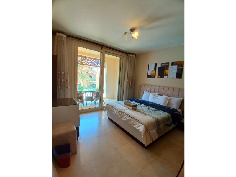 Renzo -   شاليه للايجار في مانجروفيي الجونة