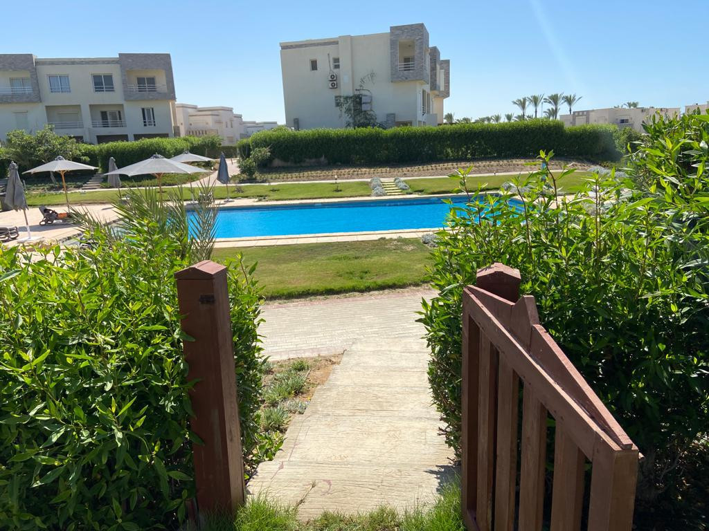  - رنزو Dublex in Amwaj with Garden