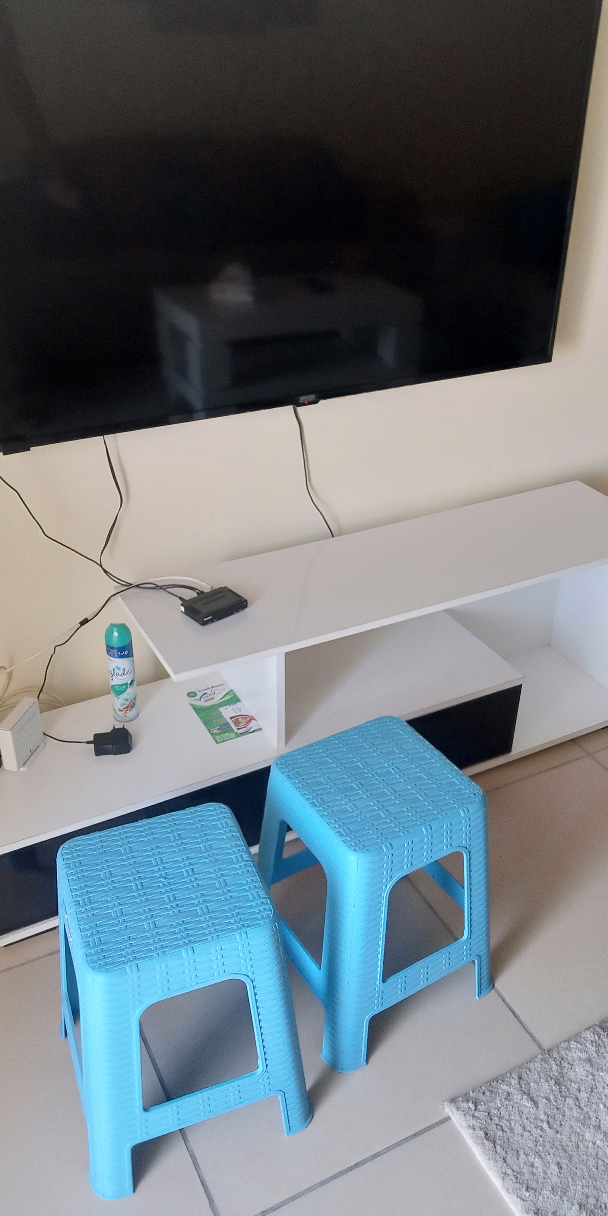 Renzo -   Property 23