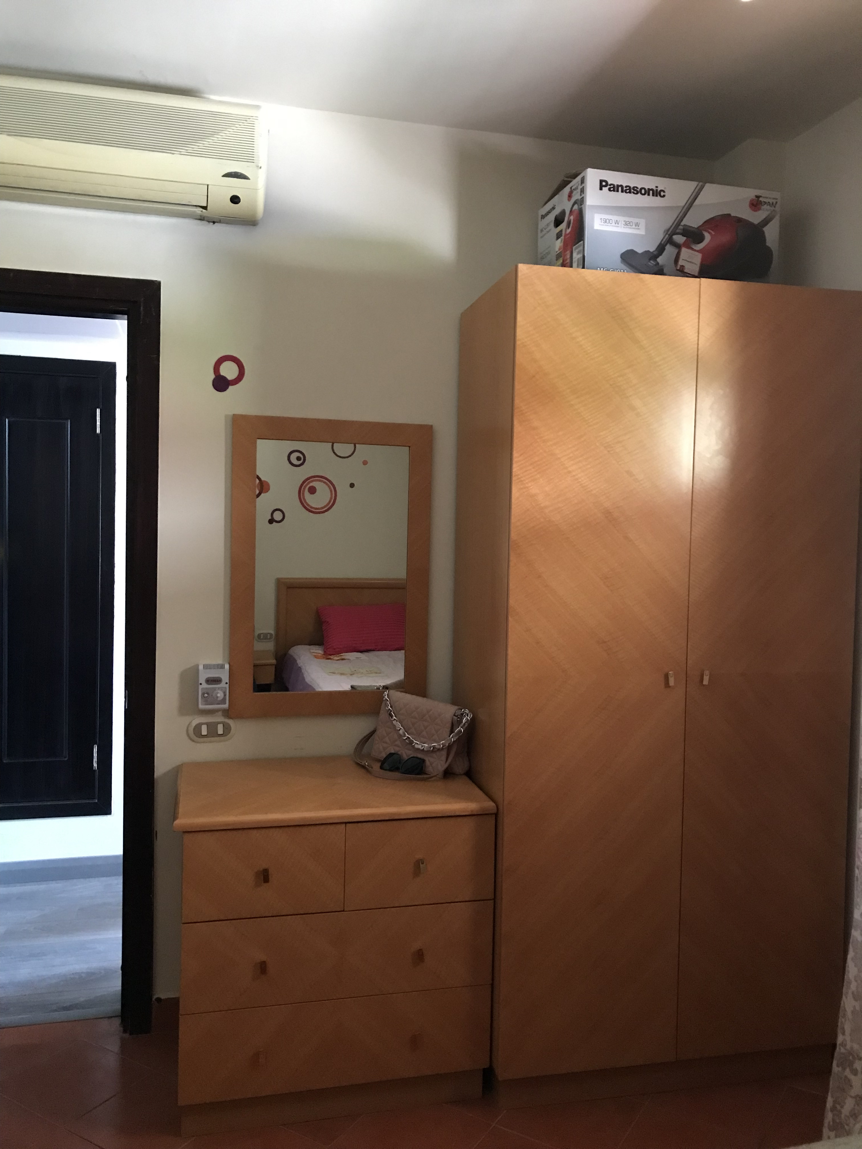 Renzo -   Property 305