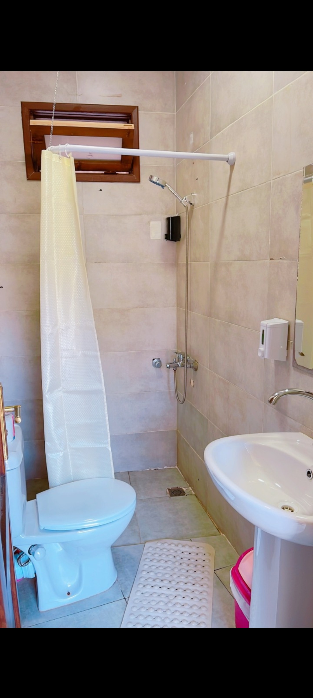 Renzo -   Property 1128