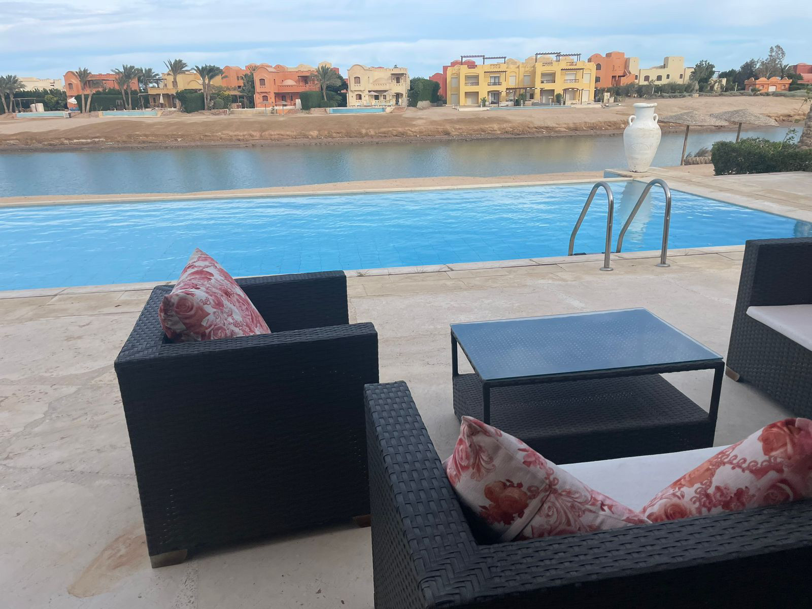 Renzo -   Property 797