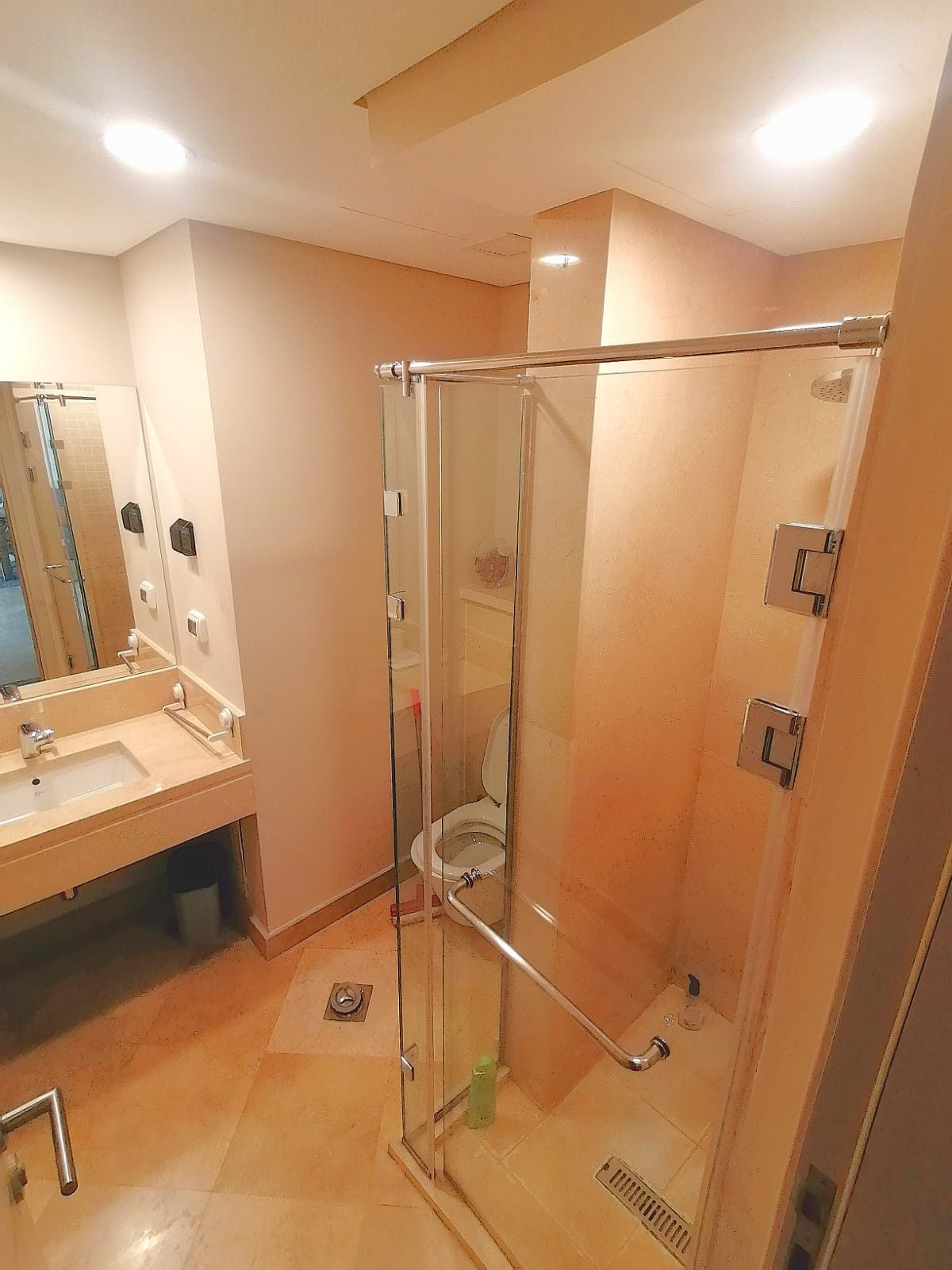 Renzo -   Property 1343