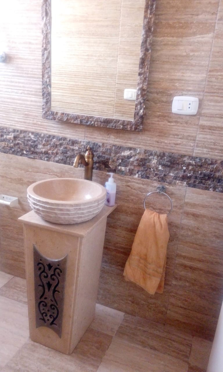 Renzo -   Property 151