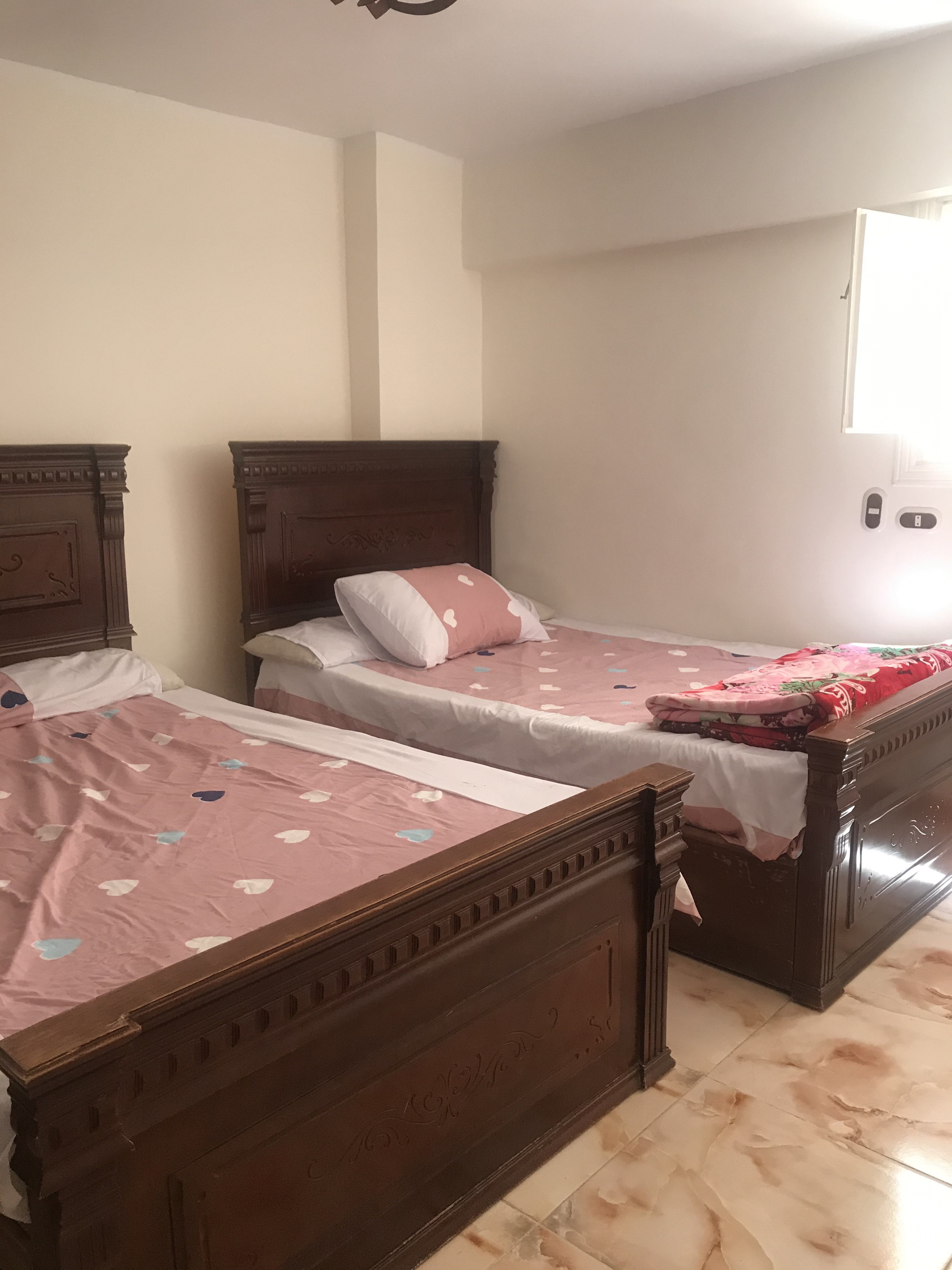 Renzo -   Property 802