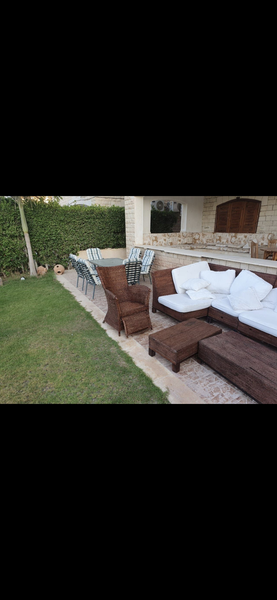 Renzo -   Property 82