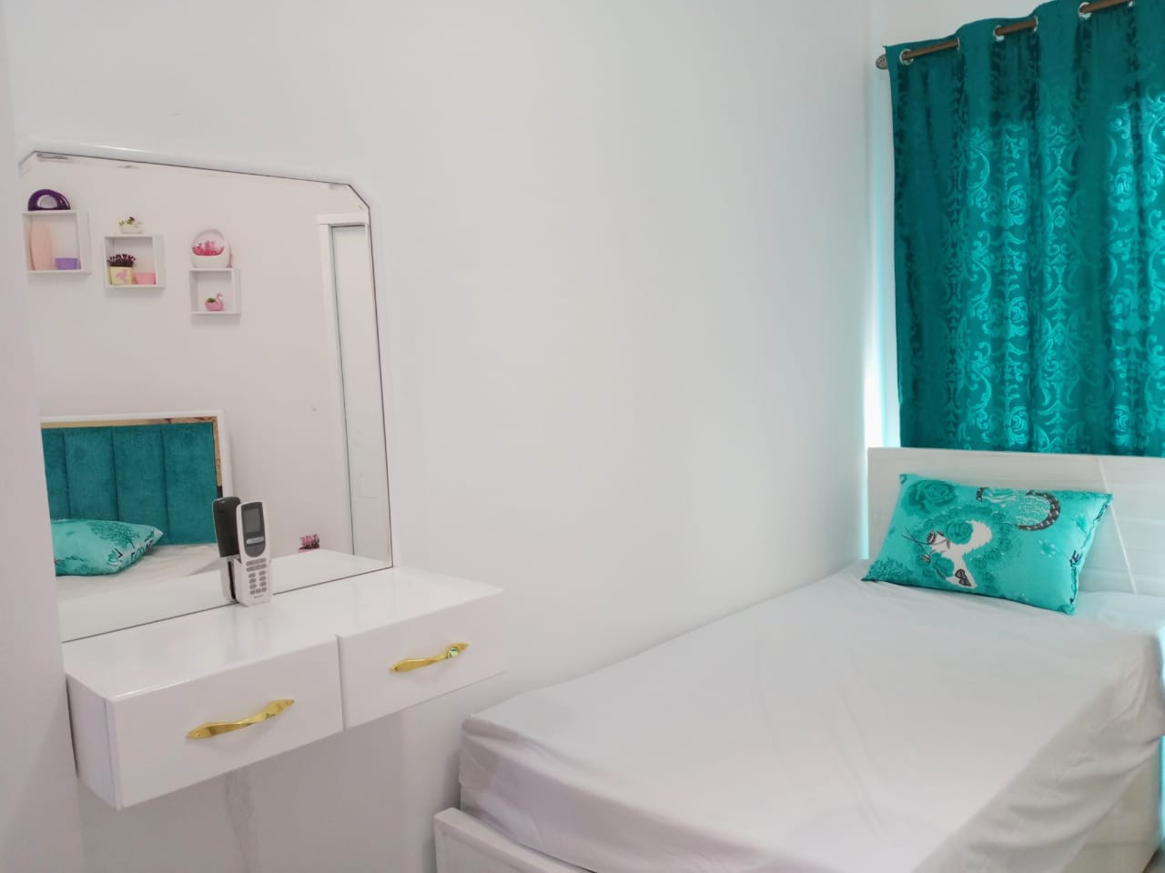 Renzo -   شاليه للايجار امواج الساحل الشمالي ارضي