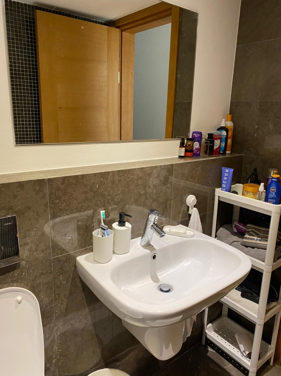 Renzo -   Property 281