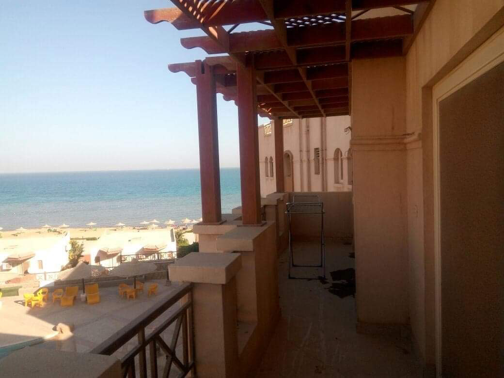 Renzo -   Property 48