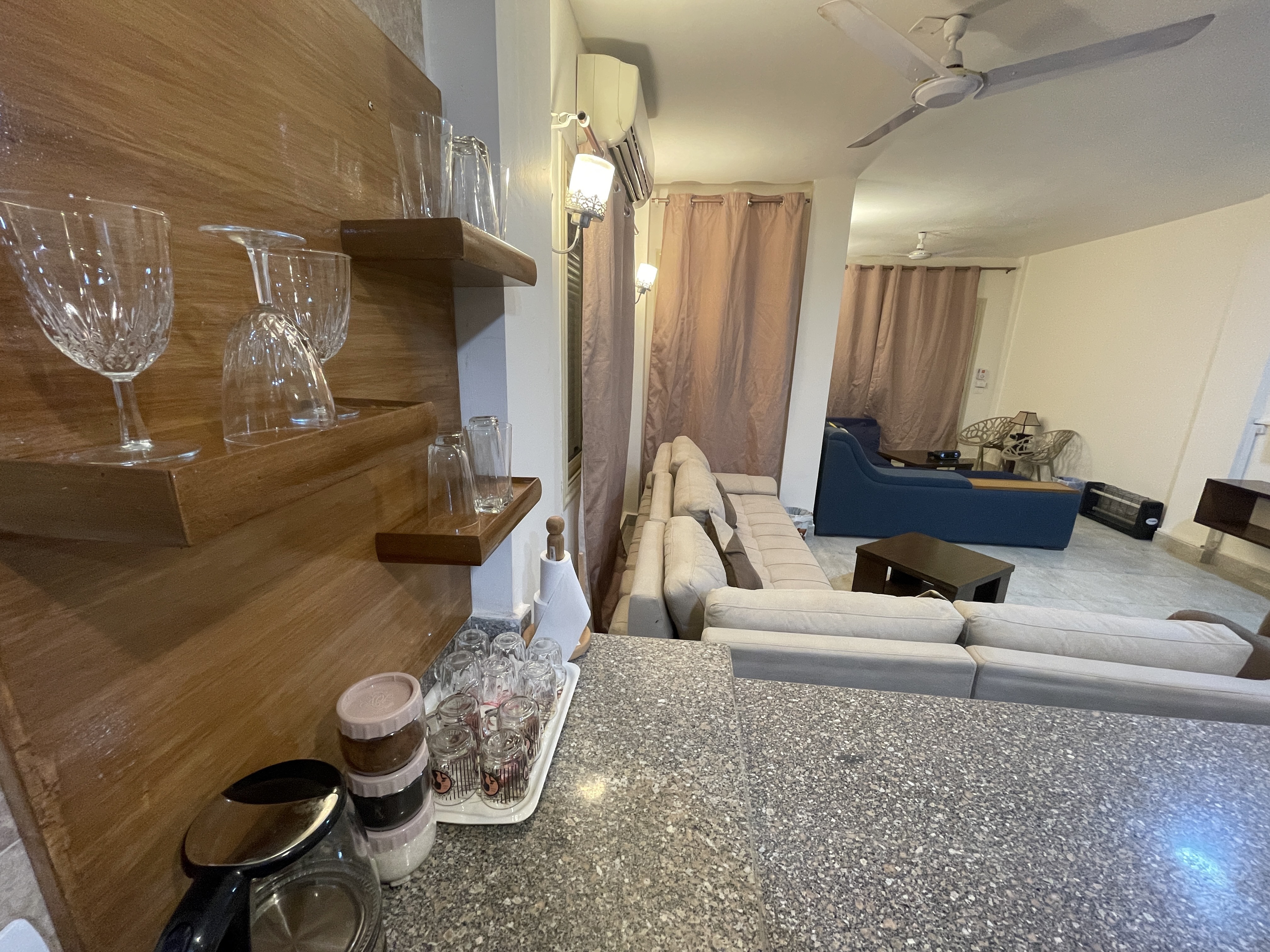 Renzo -   Property 869