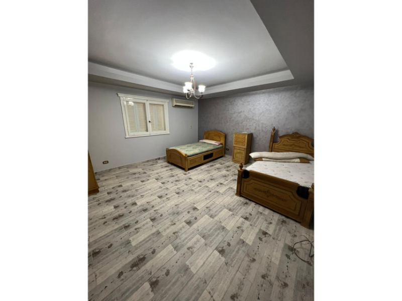 Renzo -   للإيجار شقة ٢ غرف امام حديقة المريلاند بجوار روكسي