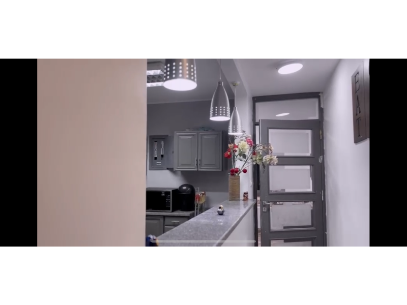 Renzo -   شقة للإيجار على الشارع الرئيسي في المهندسين عرابي