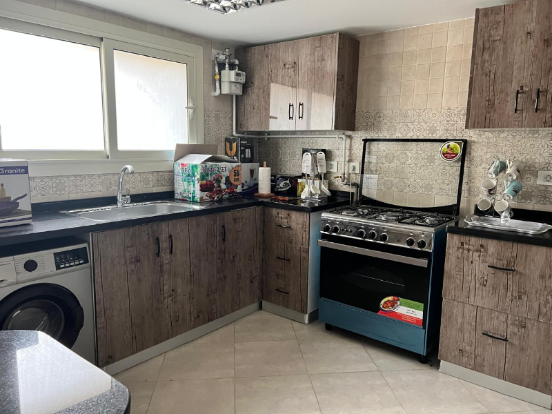 Renzo -   Apartment for rent in New Giza Westridge - 165 m.